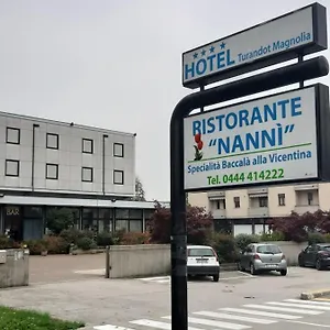Turandot Magnolia - & Congressi Grisignano di Zocco