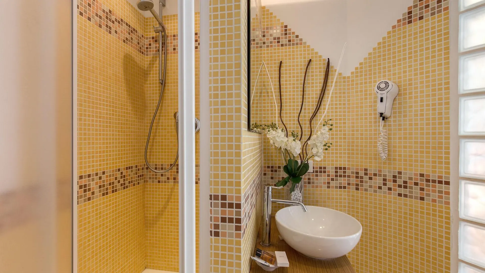 Residenza Romantica 2*, Rome Italy