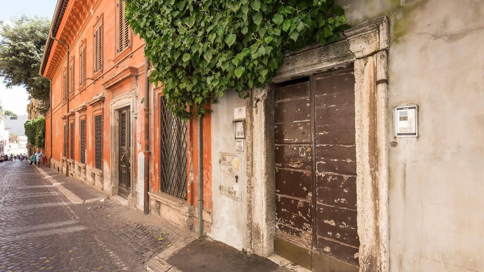 Residenza Romantica Rome